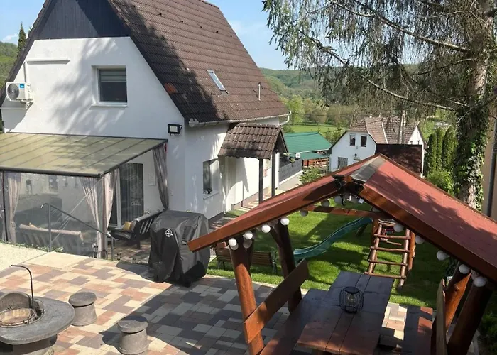 Panoramahaz 아파트 Bükkszék